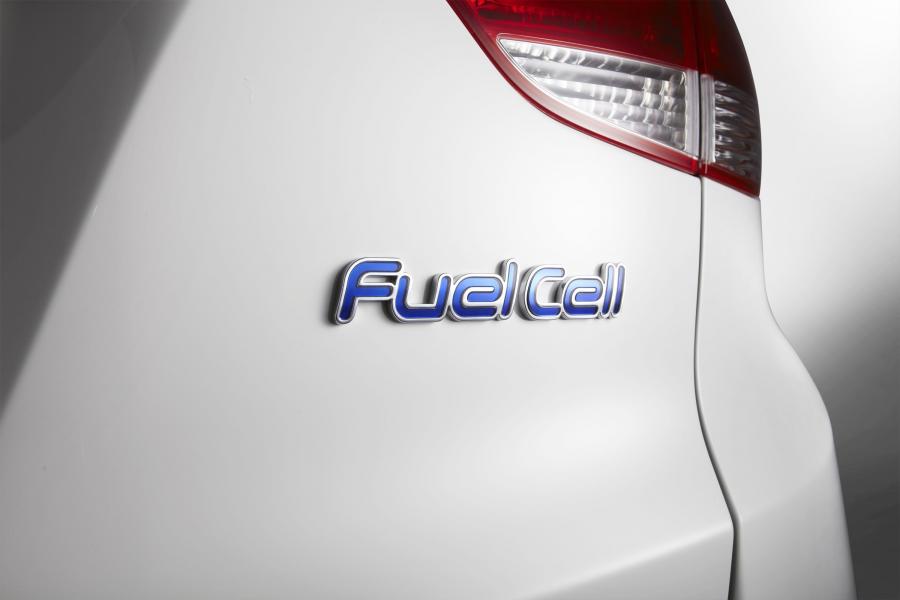  Hyundai ix35 Fuel Cell 2012 года  (фото 6 из 32)